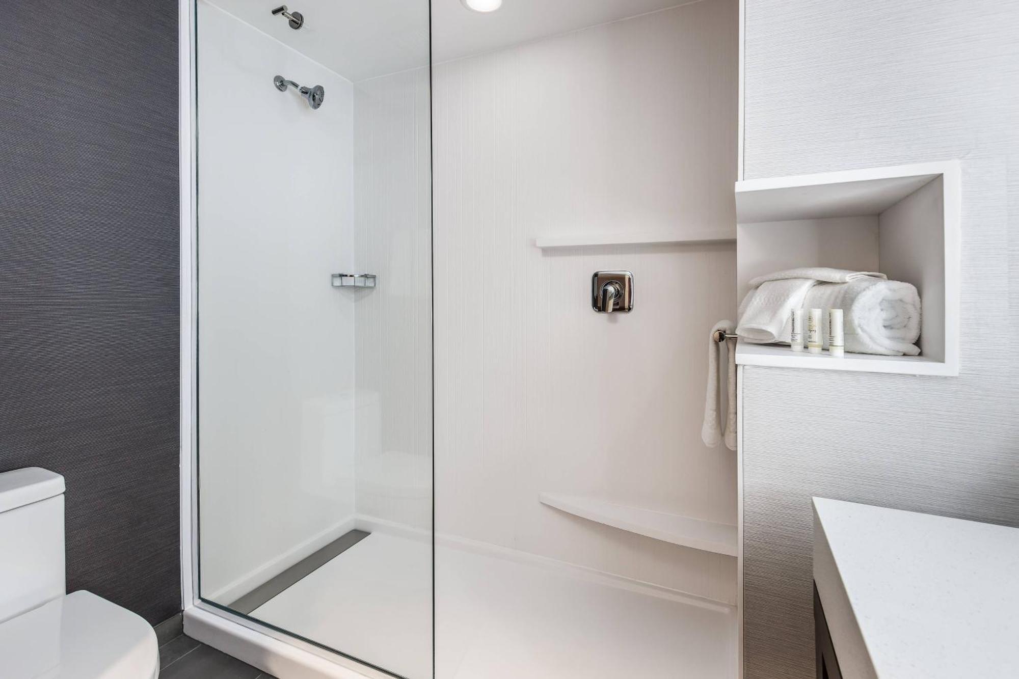فندق Courtyard By Marriott Pensacola I-10 West المظهر الخارجي الصورة