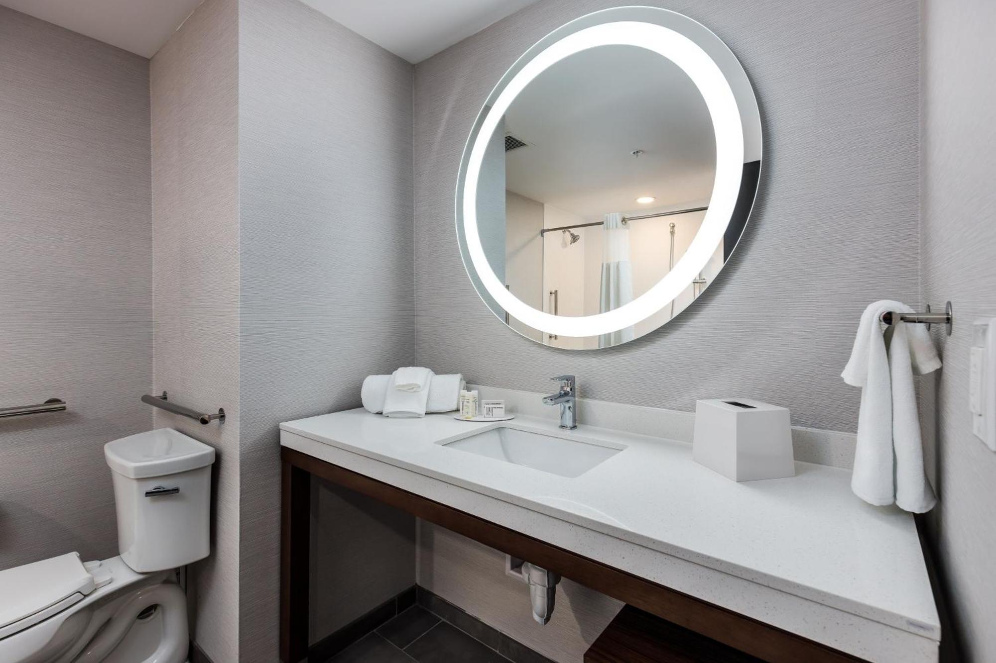 فندق Courtyard By Marriott Pensacola I-10 West المظهر الخارجي الصورة